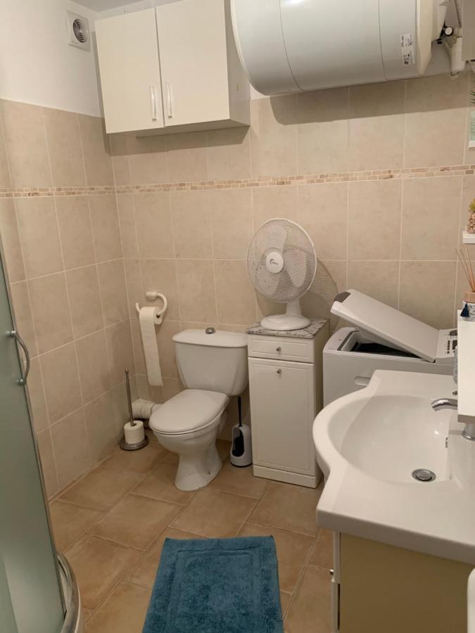 Studio tout équipé de 27m2, à 100m de la mer, et 500m des commerces Algajola  Esterno foto